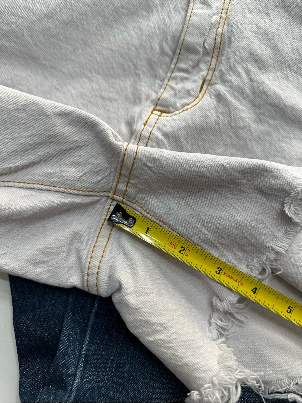 Universal Thread Bundle (2 jeans 1 short) Tall/Long - Picture 6 of 11